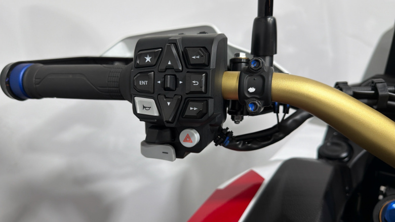 (23MY) Honda Africa Twin CRF1100L DCT